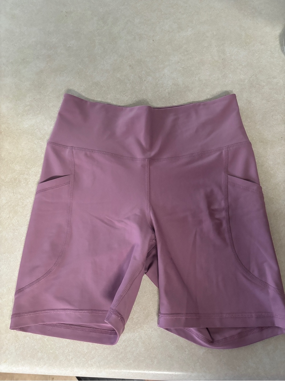 Old Navy High-Rise Women’s Biker Shorts in Dusty Mauve